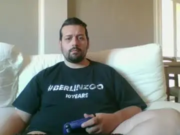 Live Sex Cam with italianbigboy932 - Chaturbate