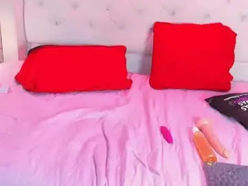 Nude Webcam with iriis_tai - Chaturbate