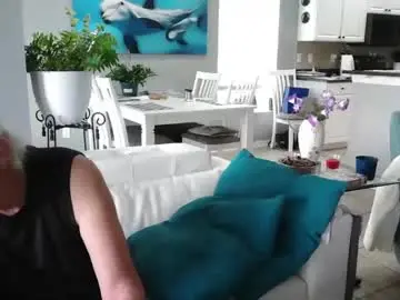 Free Porn Cam with smallpenisbigtongue - Chaturbate