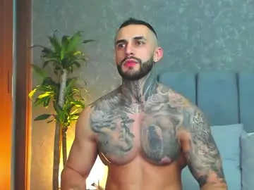 Nude Webcam with jakeortega - Chaturbate