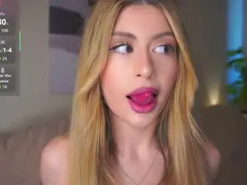 Nude Webcam with holayoula - Chaturbate