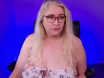 Sex Cam with katdsinclair - Chaturbate