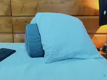 Free Porn Cam with mila_kiitty - Chaturbate