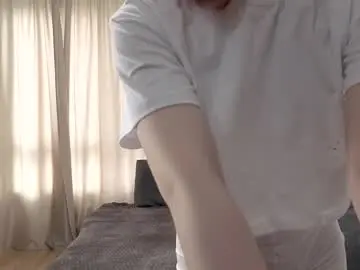 Live Porn with vanillalivitski - Chaturbate