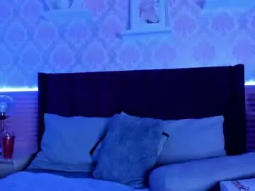 Sex Cam with alicia_kimm - Chaturbate
