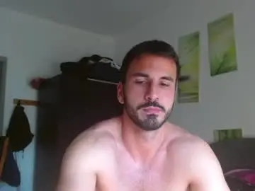 Free Live Porn with hornyasfuckk33 - Chaturbate