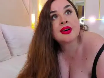 Live Porn with mommycurves - Chaturbate
