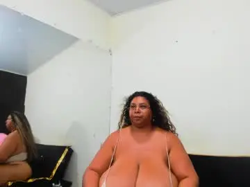 Adult Webcam with lynn_and_esteban - Chaturbate