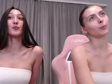 Live Sex with marianna_meow246 - Chaturbate