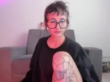Adult Webcam with vandalovee - Chaturbate