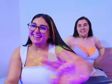 Free Live Porn with elisa_n_emma - Chaturbate