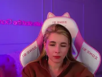 Sex Cam with vanessacelesti - Chaturbate