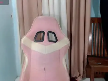 Nude Webcam with disney_cockdiana69 - Chaturbate