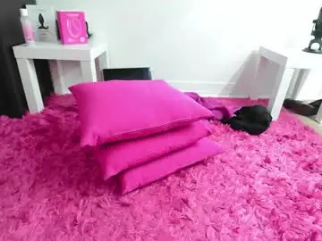 Adult Video Chat with peachyym - Chaturbate
