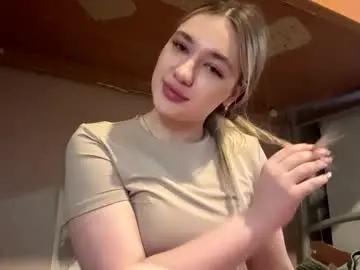 Nude Webcam with arlettaeavey - Chaturbate