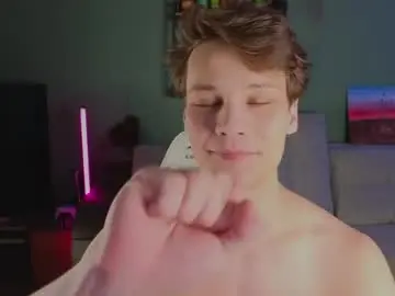 Sex Cam with lilteddyboy - Chaturbate