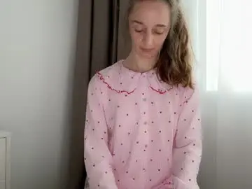 Adult Video Chat with shy_schoolgirl_ - Chaturbate