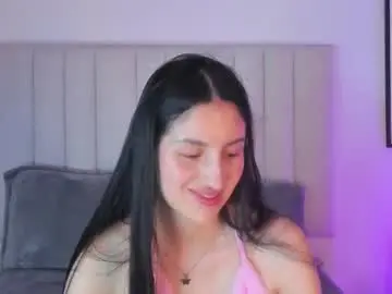 Adult Webcam with soffy_hilltom - Chaturbate