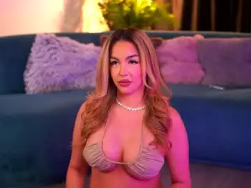 Live Sex Cam with lisetteluxe - Chaturbate