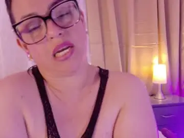 Free Porn Cam with talianavega - Chaturbate