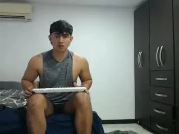 Adult Webcam with santii_jr - Chaturbate