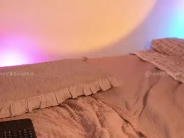 Adult Webcam with sweetlittlevenus - Chaturbate