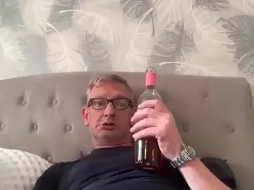 Live Sex Cam with hornymilf39 - Chaturbate