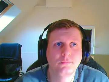 Live Porn with frenchfrieswithmayo - Chaturbate