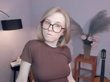 Live Sex Cam with alaineborg - Chaturbate