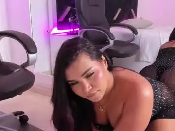 Nude Webcam with carolina_evannss - Chaturbate