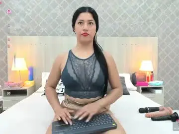 Sex Cam with martina_ayala - Chaturbate