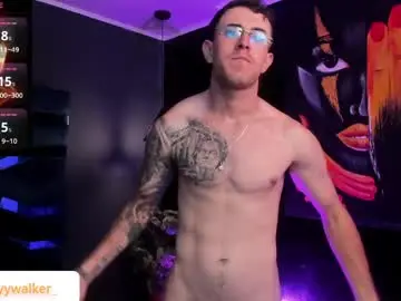 Live Sex Cam with codyywalker - Chaturbate
