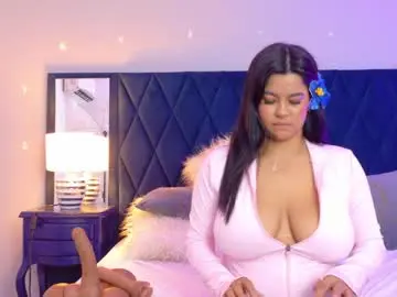 Watch Live Sex Cams with violet_saunders - Chaturbate