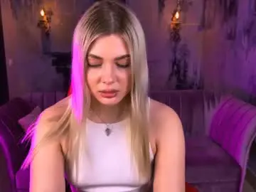 Best live sex cam show with hyileyclark - Chaturbate