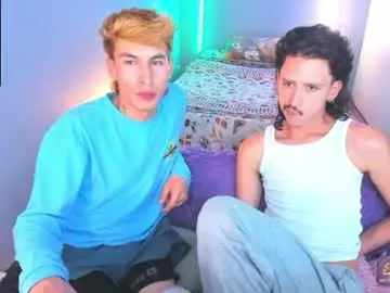 Live Porn with latin_boysxxx_ - Chaturbate