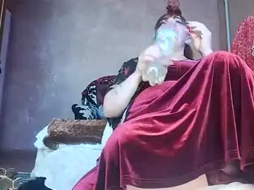 Free Porn Cam with xelenaxcbbs - Chaturbate