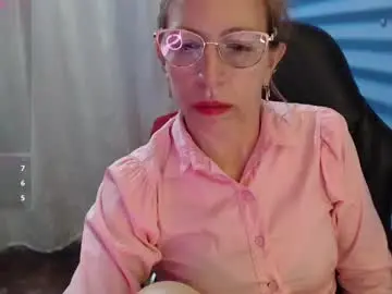 Watch Live Sex Cams with chayla_ruiz - Chaturbate