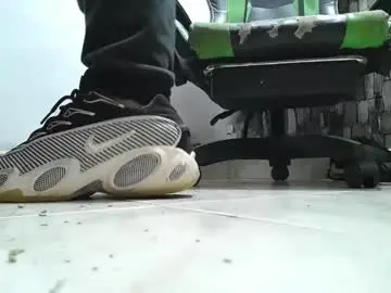 Free Porn Cam with srfindomfeet_ - Chaturbate