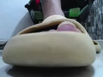 Watch Live Sex Cams with srfindomfeet_ - Chaturbate