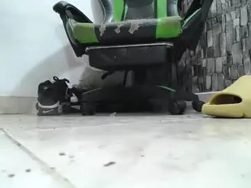 Free Live Porn with srfindomfeet_ - Chaturbate