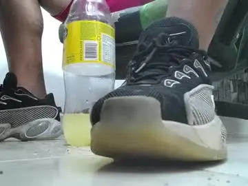 Free Porn Cam with srfindomfeet_ - Chaturbate