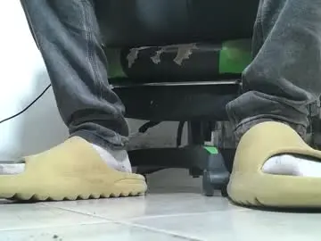 Private Sex Chat with srfindomfeet_ - Chaturbate
