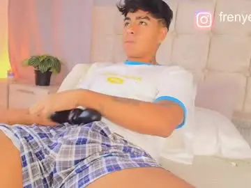 Live Sex Cam with king_azahell - Chaturbate