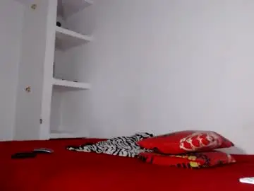 Live Sex Cam with sexseason777 - Chaturbate