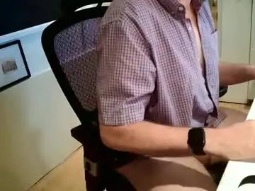 Live Sex Cam with scotsmanx - Chaturbate