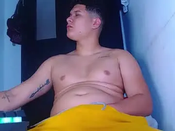 Adult Video Chat with phoenixgnz08 - Chaturbate