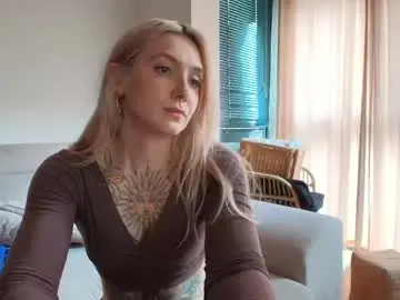Sex Chat with tattoobbgirl - Chaturbate
