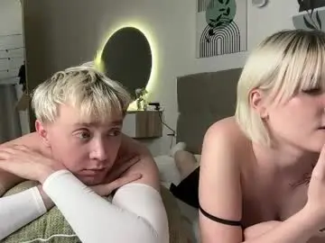 Live Porn with avrora_jessie - Chaturbate