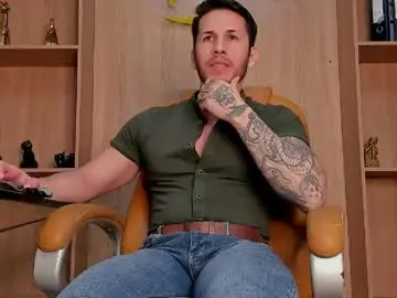 Best live sex cam show with george_diesell_ - Chaturbate