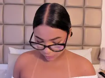 Sex Cam with lilly_williamss - Chaturbate